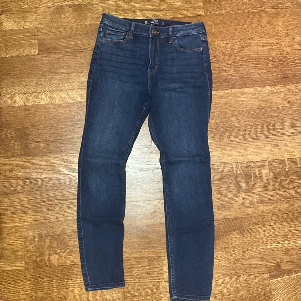 HIGH-RISE SUPER SKINNY JEANS